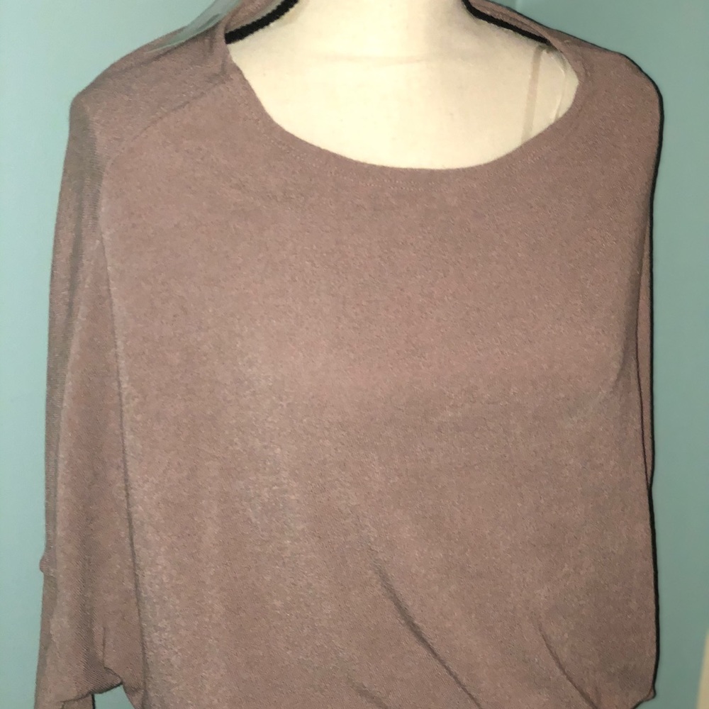 Jolie (made in USA) top size small
